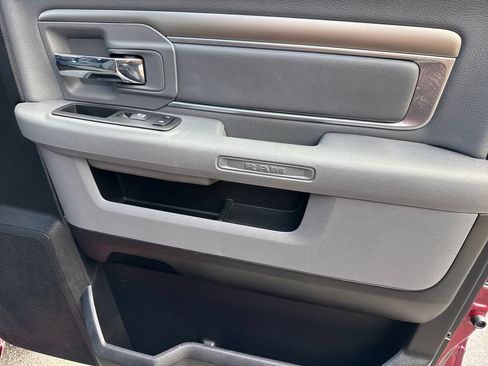 Used 2018 RAM 1500 Big Horn AWD/4WD image 14