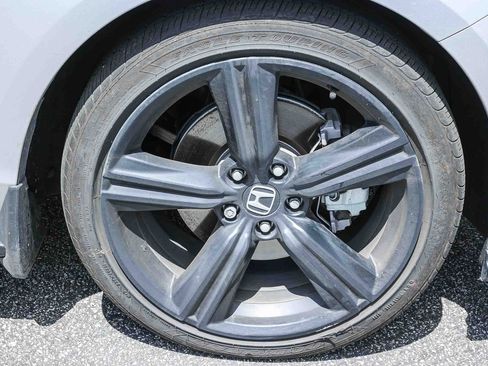 Used 2024 Honda Accord Sport image 13