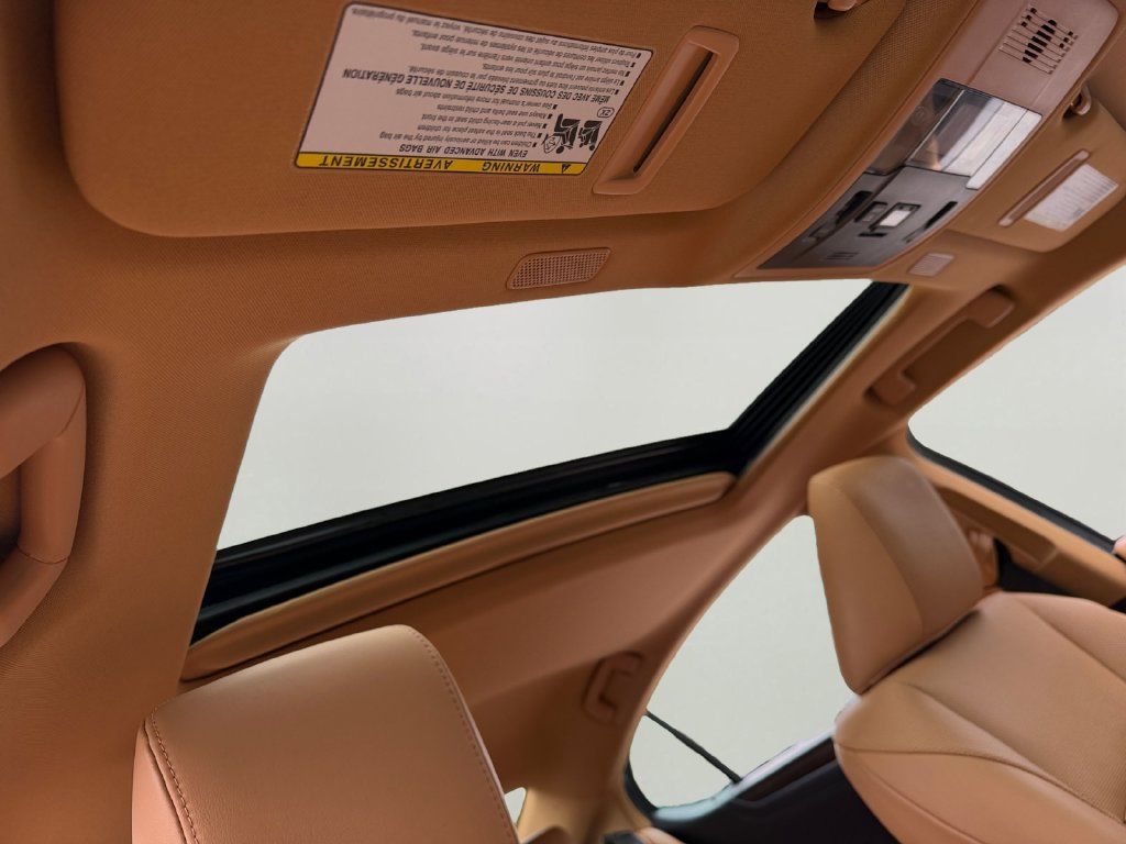 Certified 2024 Lexus ES 350 w/ Premium Package FWD image 7