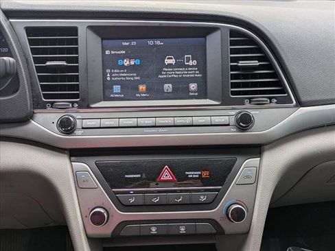 Used 2018 Hyundai Elantra SEL image 13