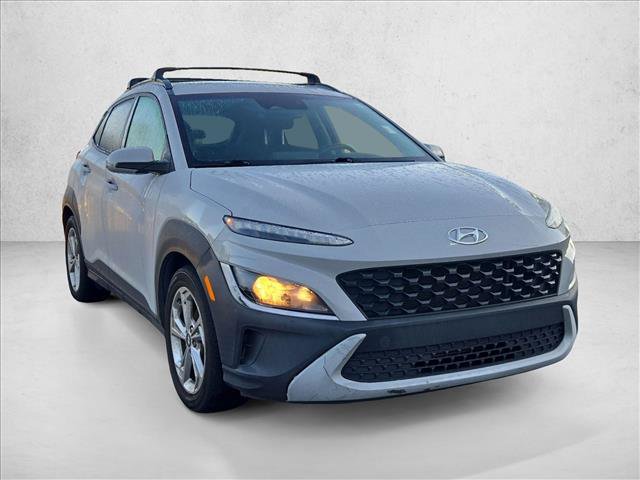 Used 2022 Hyundai Kona SEL w/ Convenience Package FWD image 3