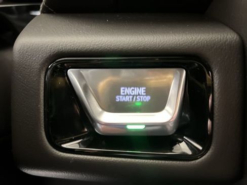 New 2026 GMC Yukon Denali w/ Advanced Technology Package AWD/4WD image 16
