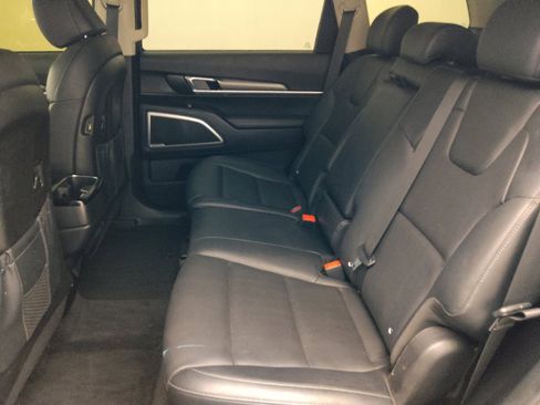 Used 2022 Kia Telluride LX AWD/4WD image 18