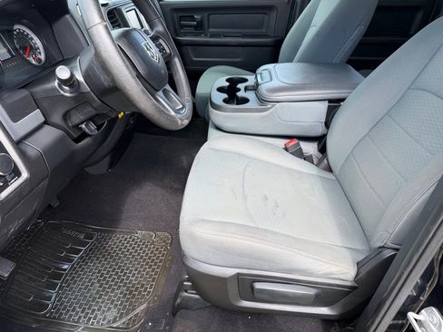 Used 2016 RAM 1500 Tradesman image 9