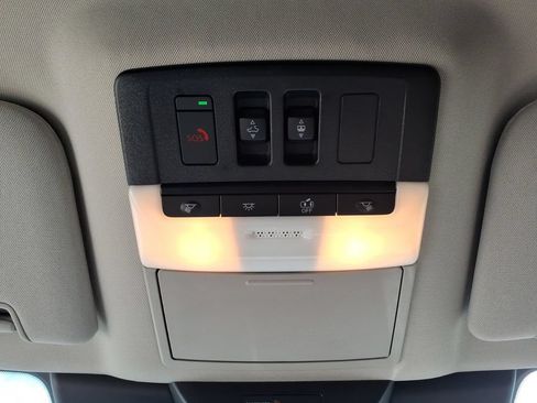 Used 2025 Nissan Pathfinder Platinum w/ Cargo Package AWD/4WD image 22