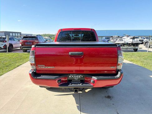 Used 2013 Toyota Tacoma 4x4 Double Cab w/ TRD Sport Pkg image 5