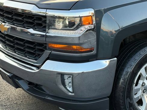 Used 2018 Chevrolet Silverado 1500 LT w/ All Star Edition AWD/4WD image 10