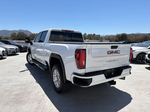 Used 2020 GMC Sierra 2500 Denali w/ Denali Ultimate Package AWD/4WD image 2