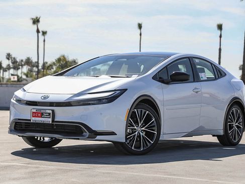 New 2026 Toyota Prius Limited image 1