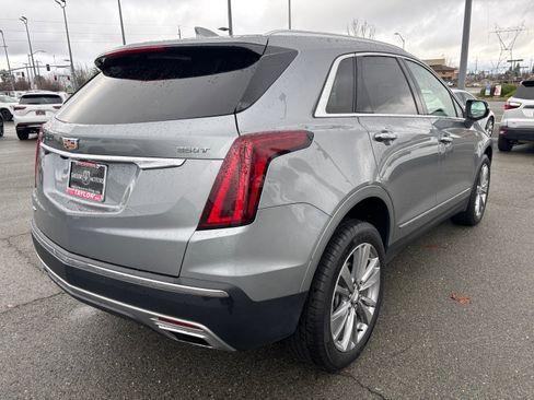 Used 2024 Cadillac XT5 Premium Luxury image 5