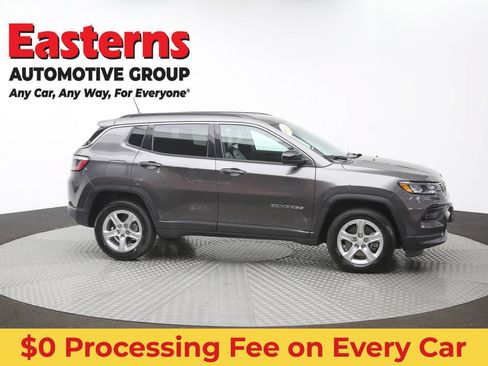 Used 2024 Jeep Compass Latitude AWD/4WD image 41
