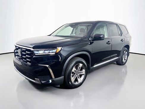 Certified 2025 Honda Pilot EX-L image 5