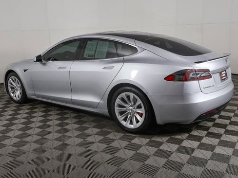 Used 2018 Tesla Model S P100D image 14