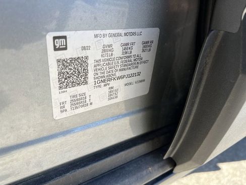 Used 2023 Chevrolet Traverse LS image 34