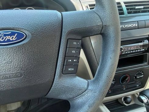 Used 2006 Ford Fusion SE FWD image 22