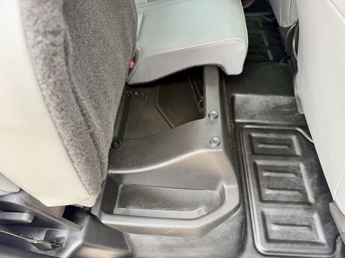Used 2022 Chevrolet Colorado W/T w/ WT Convenience Package AWD/4WD image 24