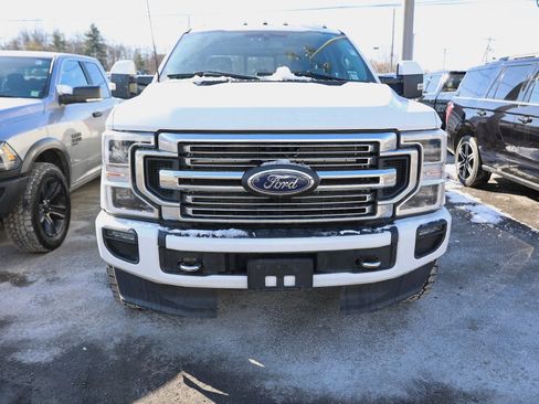 Used 2022 Ford F350 Limited image 5