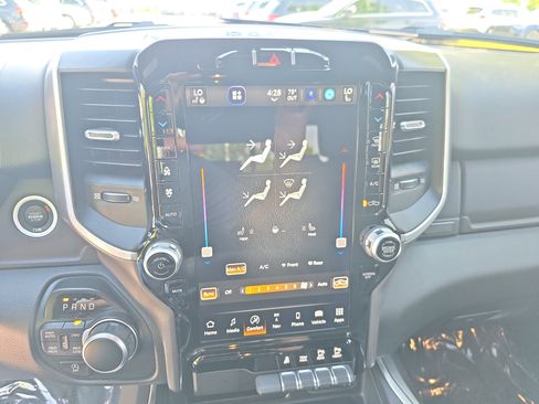 Used 2023 RAM 1500 Big Horn AWD/4WD image 17
