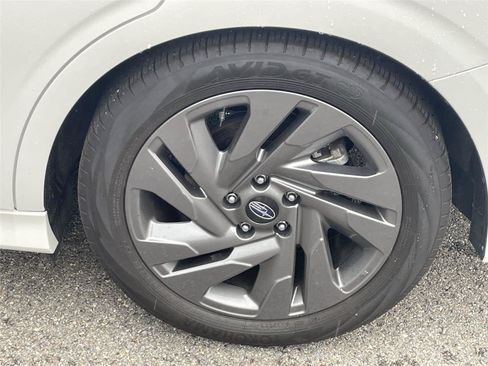 Used 2024 Subaru Legacy Premium AWD/4WD image 11