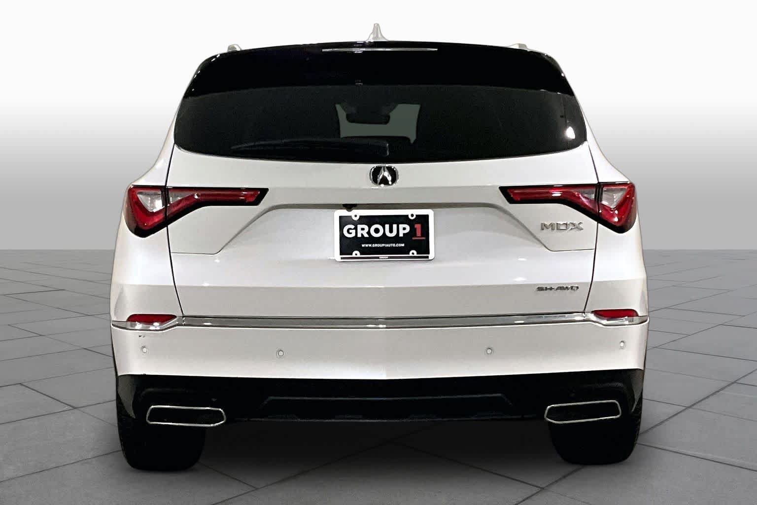 Used 2023 Acura MDX w/ Advance Package AWD/4WD image 4