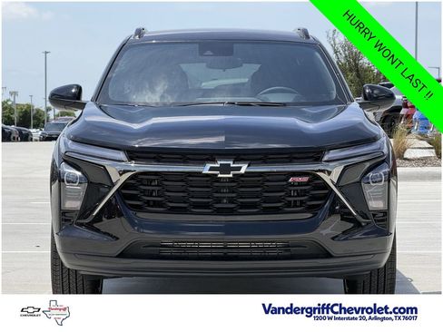 New 2026 Chevrolet Trax RS FWD image 7