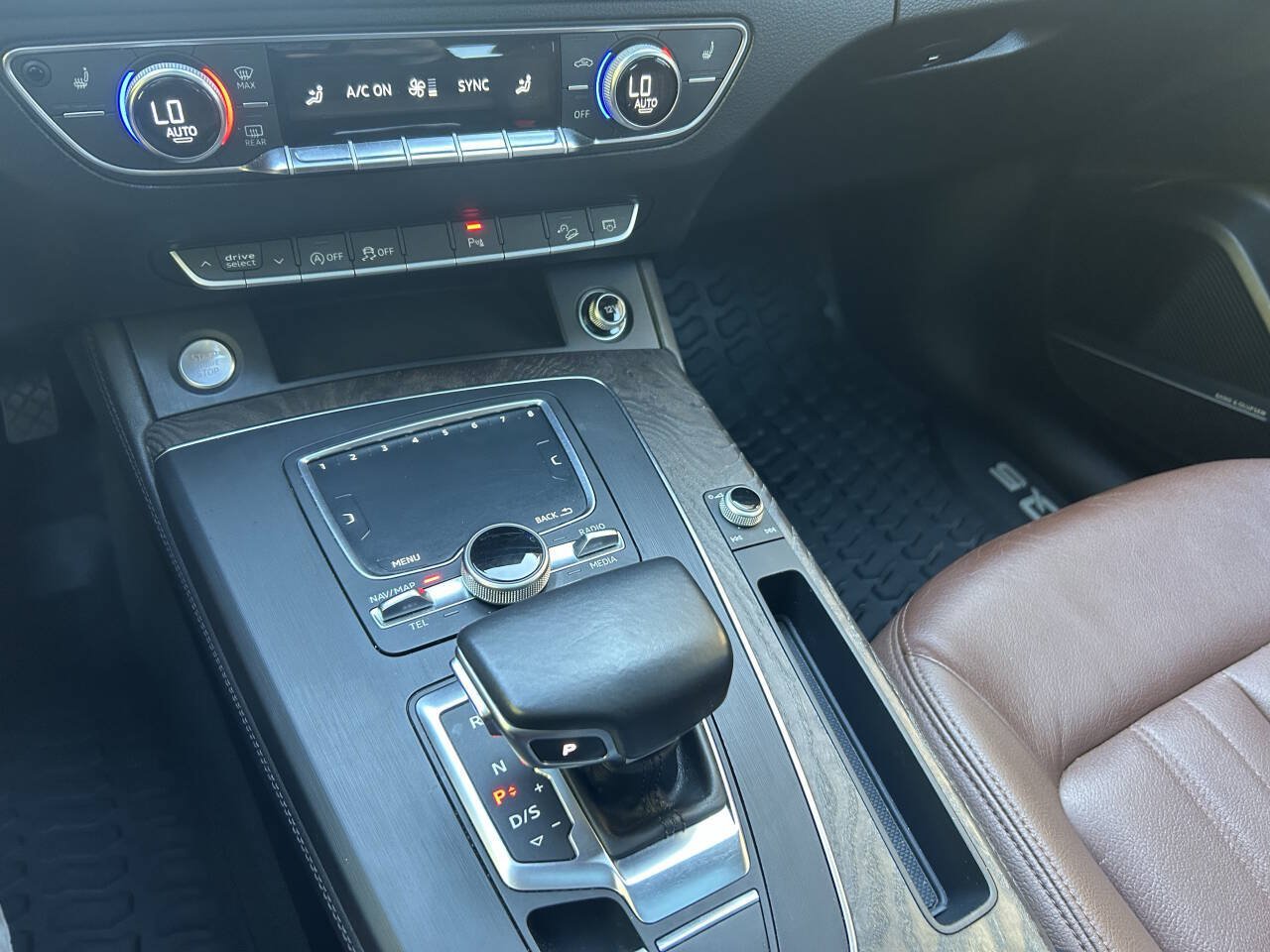 Used 2018 Audi Q5 Prestige AWD/4WD image 21