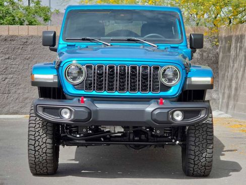 Used 2024 Jeep Wrangler Unlimited Rubicon 4xe image 4