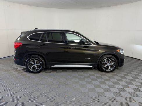 Used 2017 BMW X1 sDrive28i FWD image 8