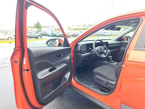 New 2026 Hyundai Kona SE image 11