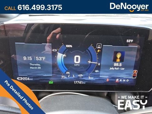 Used 2024 Chevrolet Equinox EV RS image 7