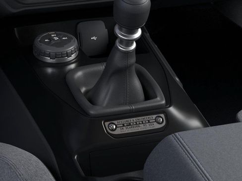 New 2026 Ford Bronco 4-Door AWD/4WD image 17