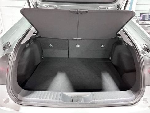 Used 2025 Toyota Prius Plug-In Hybrid image 22