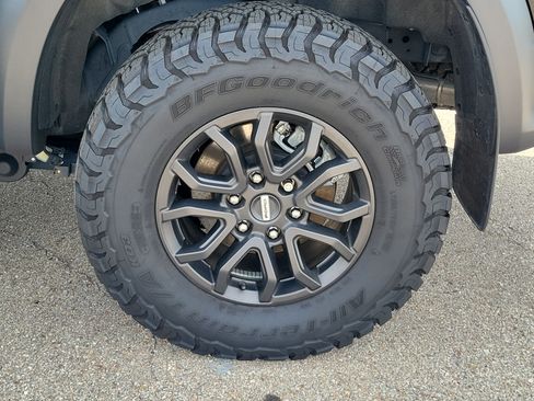 Used 2025 Ford Ranger Raptor AWD/4WD image 5