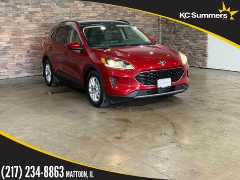 Used 2020 Ford Escape SE FWD image 1