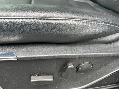 Certified 2022 Ford F150 Lariat AWD/4WD image 11