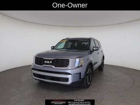 Used 2025 Kia Telluride S AWD/4WD image 1