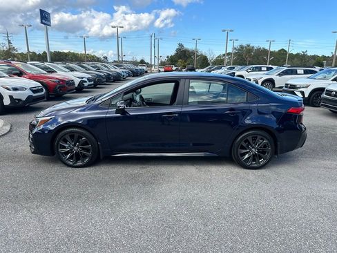 Used 2025 Toyota Corolla SE image 11