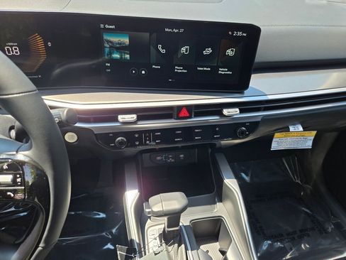 New 2026 Kia Sorento LX FWD image 23