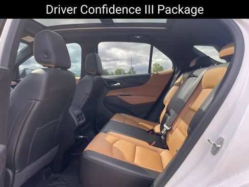 Used 2020 Chevrolet Equinox Premier w/ Premier True North Edition AWD/4WD image 13