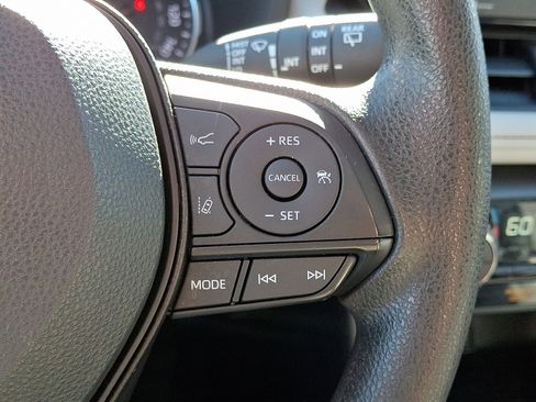 Certified 2022 Toyota RAV4 XLE image 24