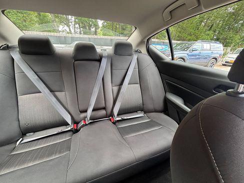 Used 2026 Nissan Altima 2.5 SV FWD image 37