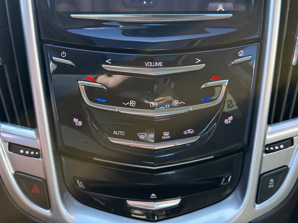 Used 2014 Cadillac SRX Luxury w/ Driver Awareness Package AWD/4WD image 35