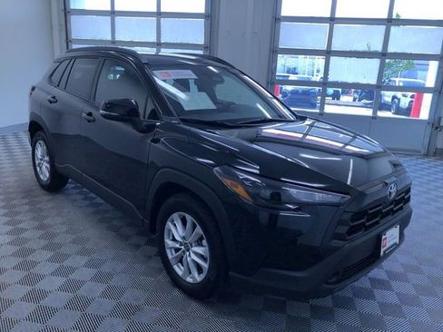 Certified 2026 Toyota Corolla Cross LE FWD image 36