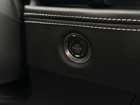 New 2026 Cadillac Escalade Platinum Sport w/ LPO, ONYX Package image 24