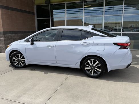 Used 2025 Nissan Versa SV w/ Trunk Package image 5