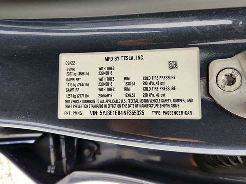 Used 2022 Tesla Model 3 Long Range image 28