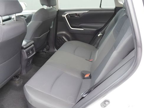 Used 2024 Toyota RAV4 LE AWD/4WD image 11