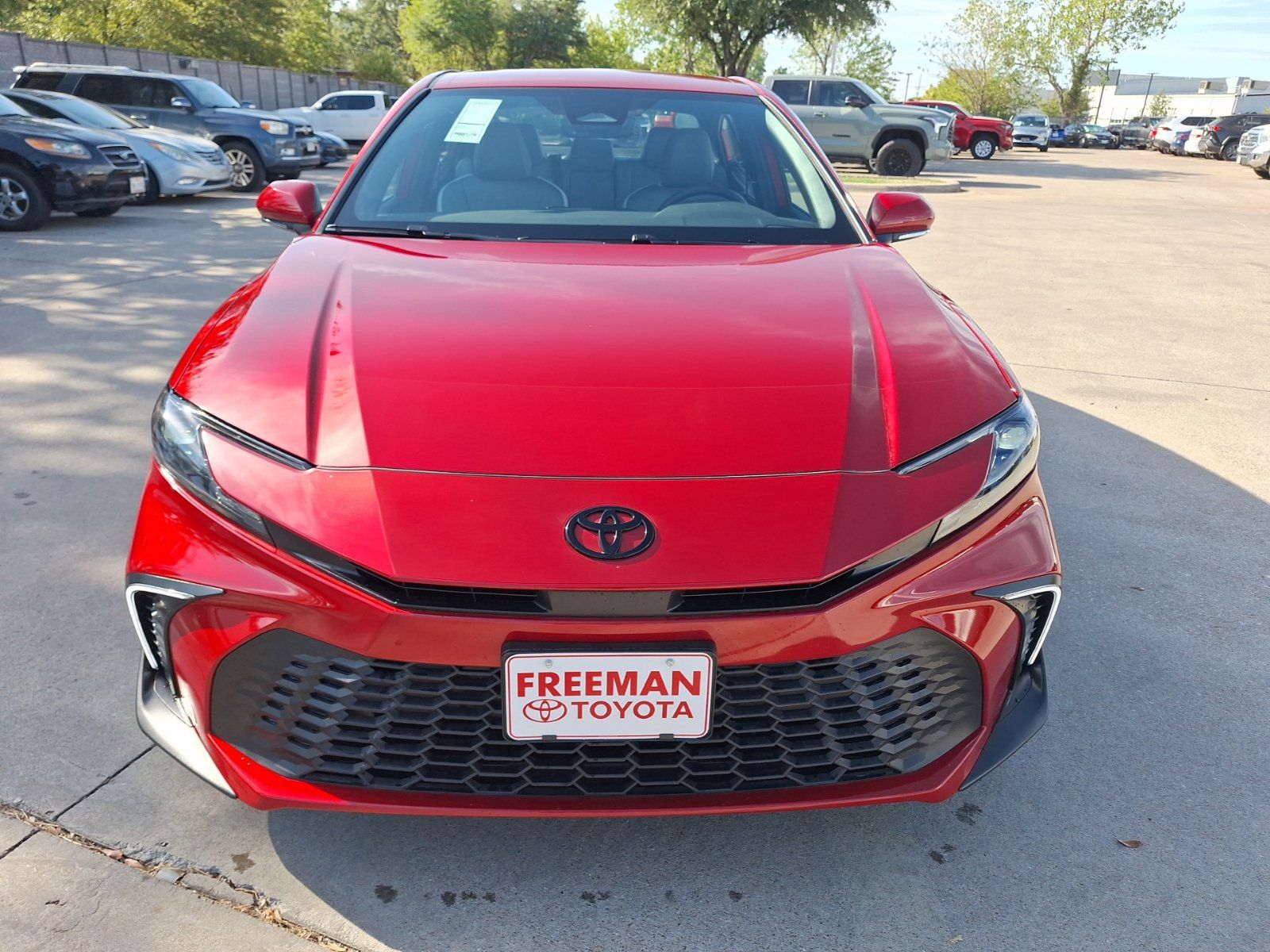 Used 2026 Toyota Camry SE w/ Convenience Package FWD image 9