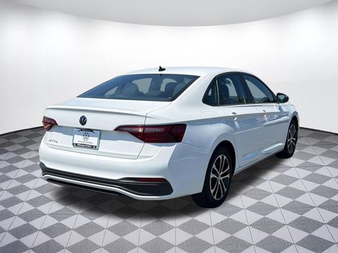 Certified 2024 Volkswagen Jetta Sport FWD image 9