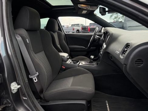 Used 2023 Dodge Charger GT w/ Technology Group RWD image 12